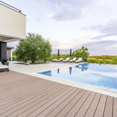 Villa Pedena In Sveta Katarina - Haus Fuer 8-10 Personen Benazici ภายนอก รูปภาพ