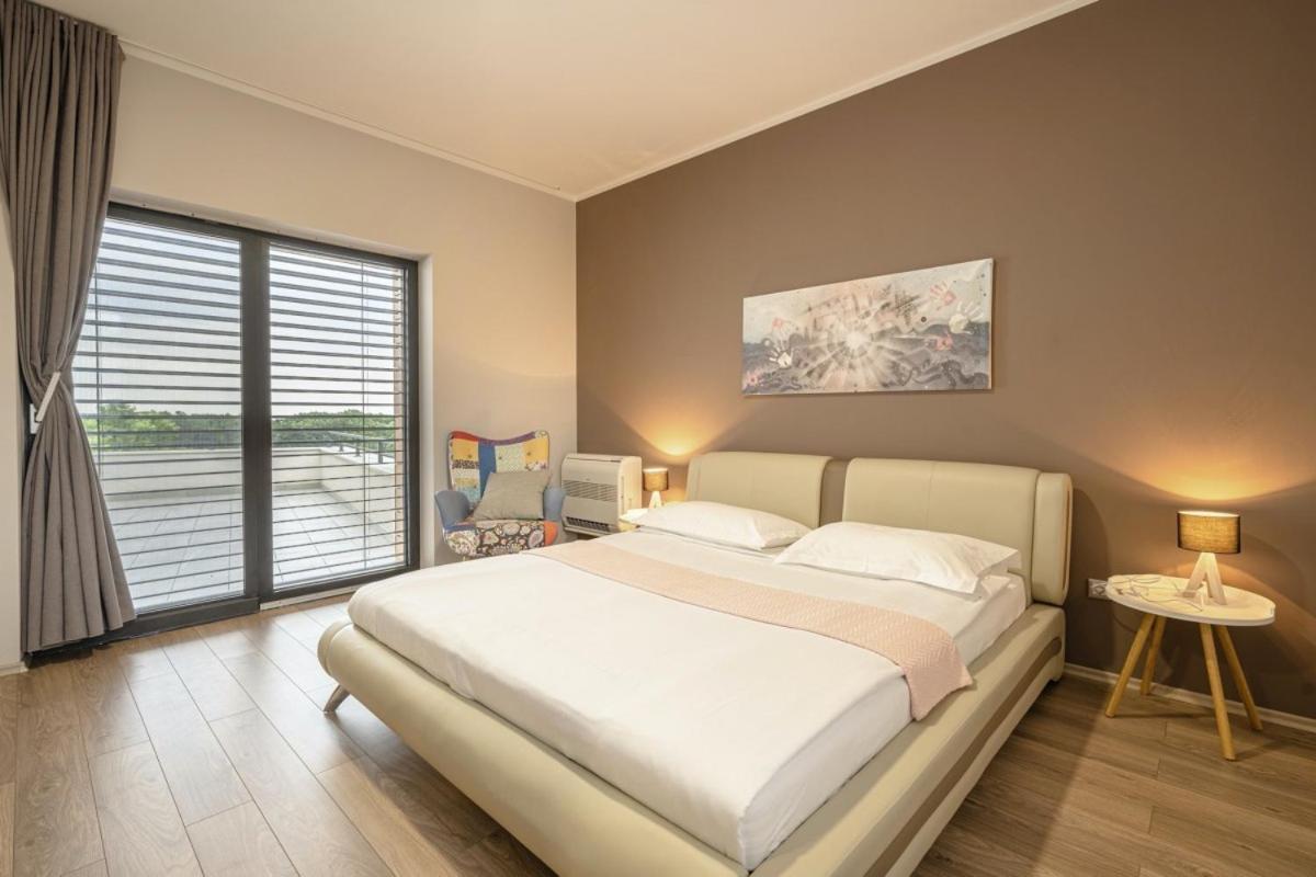 Villa Pedena In Sveta Katarina - Haus Fuer 8-10 Personen Benazici ภายนอก รูปภาพ