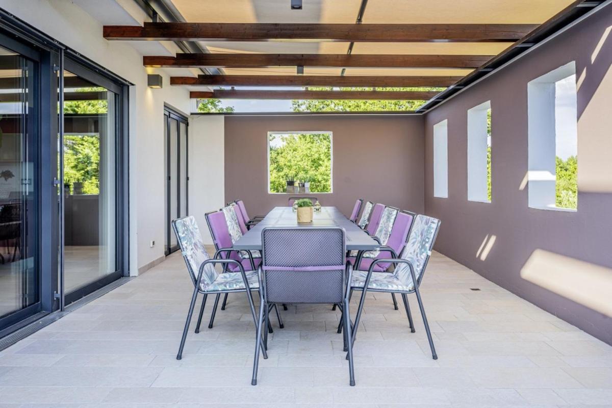 Villa Pedena In Sveta Katarina - Haus Fuer 8-10 Personen Benazici ภายนอก รูปภาพ