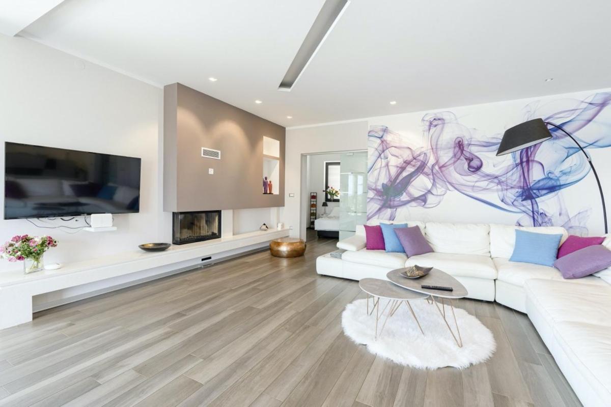 Villa Pedena In Sveta Katarina - Haus Fuer 8-10 Personen Benazici ภายนอก รูปภาพ