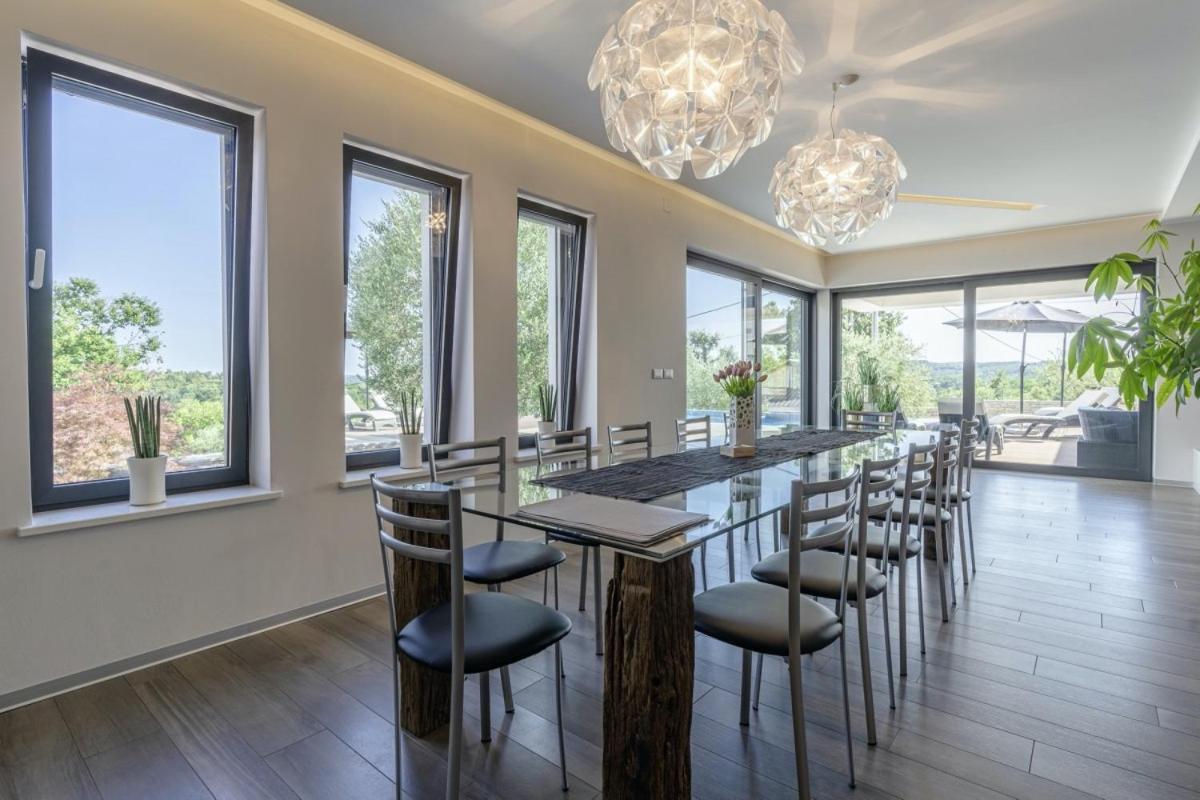 Villa Pedena In Sveta Katarina - Haus Fuer 8-10 Personen Benazici ภายนอก รูปภาพ